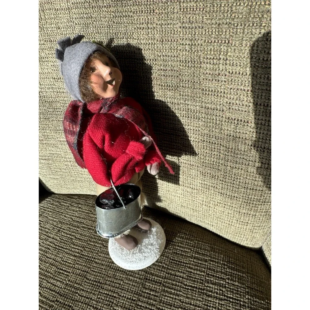 2006 Byers' Choice Caroler Boy with Coal Bucket‎ & Fur Boots – Handcrafted USA